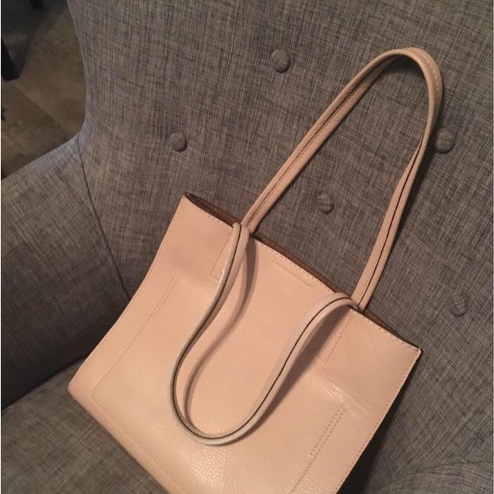Pale pink leather Banana Republic Handbag